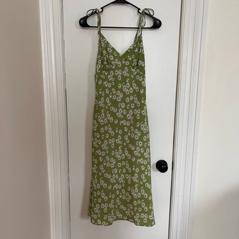 Daisy Green Dress
